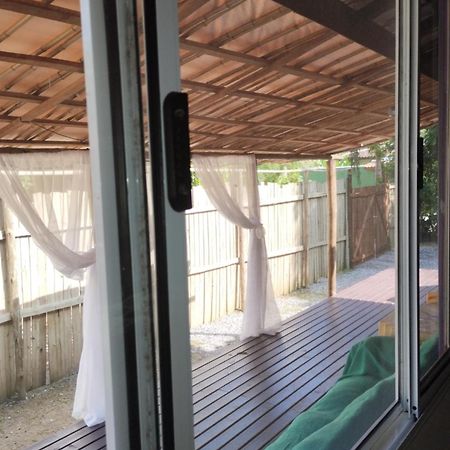 Kitnet Conteiner Climatizada Villa Ubatuba Bagian luar foto